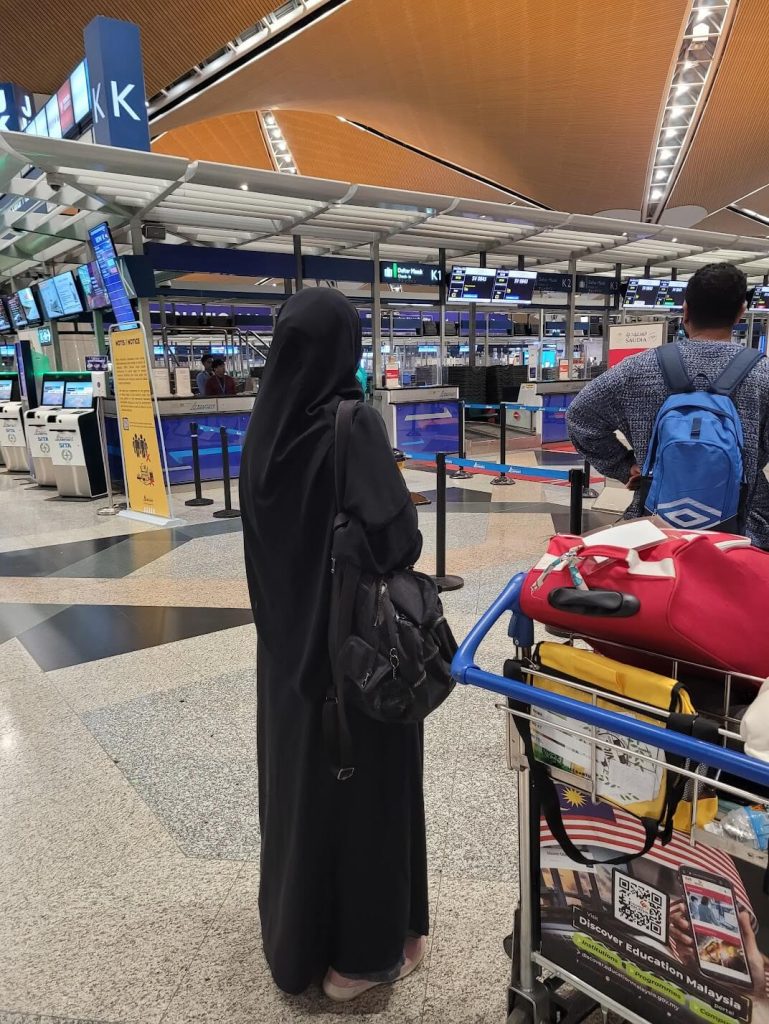 umrah diy airport naik saudia